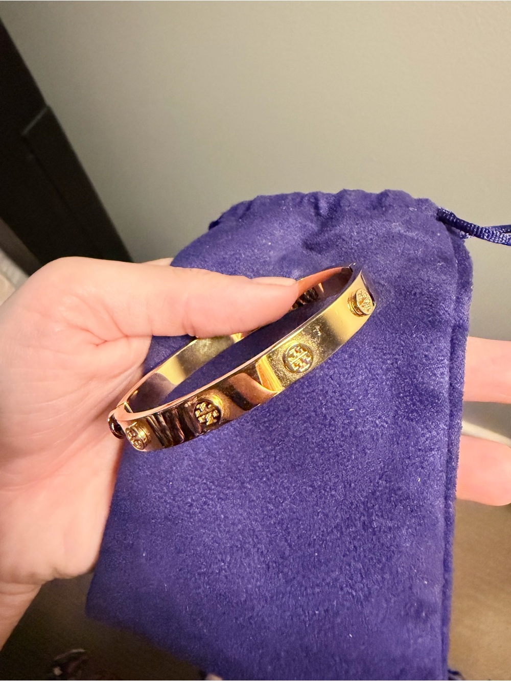 Gold Tory Burch Bangle Bracelet - Women's Accessory - M